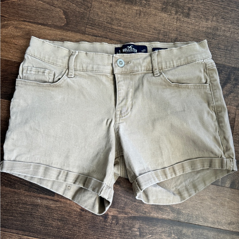 Hollister low rise midi short size 5 w27